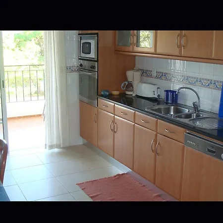 Apartamento T3 Em - Algarve 아파트 *